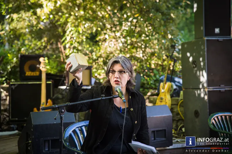 8. MAI - TAG DER BEFREIUNG - Vortrag zur Gedenkkultur in Österreich und anschließende Party – Parkhouse Graz - 038