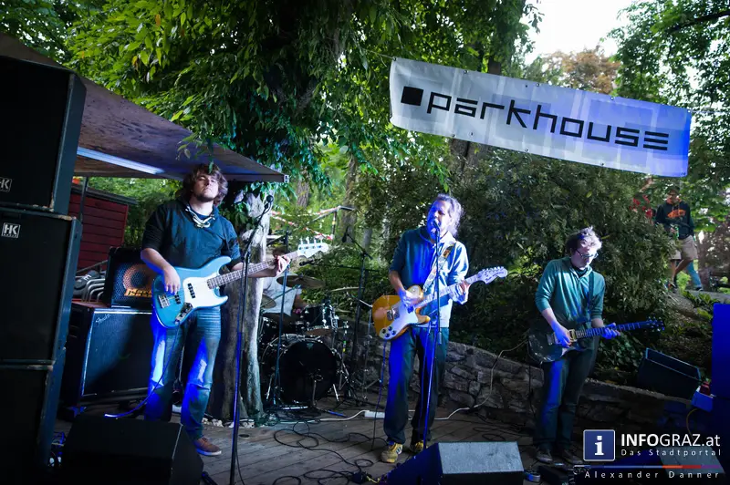 8. MAI - TAG DER BEFREIUNG - Vortrag zur Gedenkkultur in Österreich und anschließende Party – Parkhouse Graz - 041