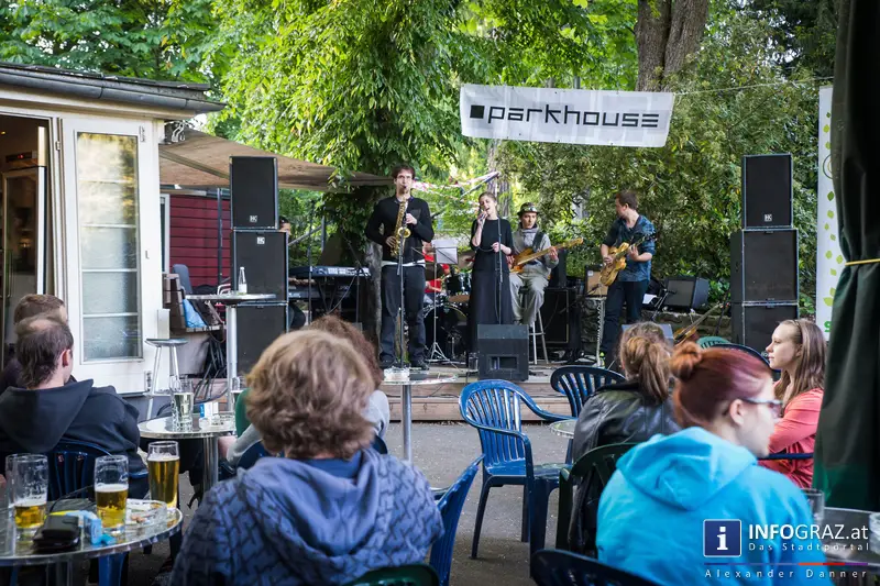 8. MAI - TAG DER BEFREIUNG - Vortrag zur Gedenkkultur in Österreich und anschließende Party – Parkhouse Graz - 046