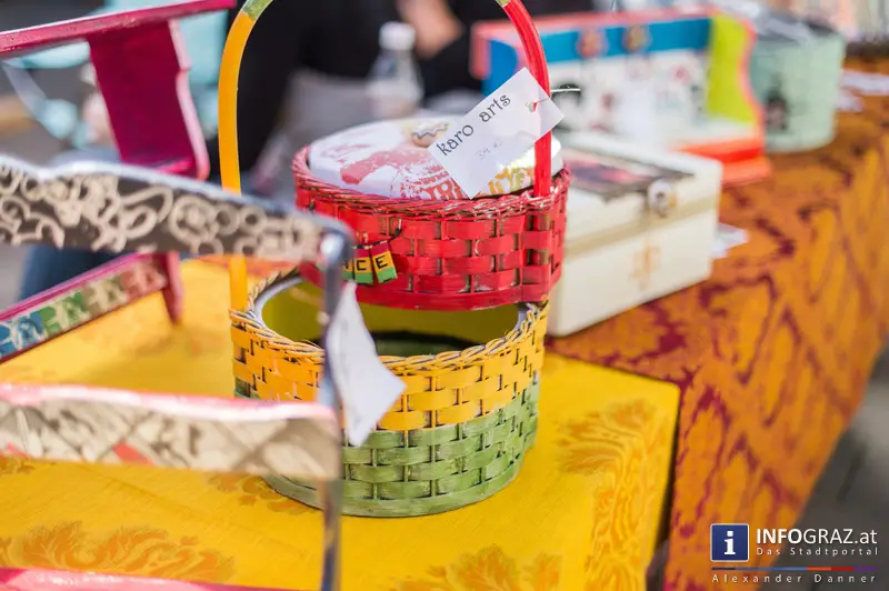 KUNST Markt der Kunst Meile Graz am Schloßbergplatz, 10.5.2014 - 029