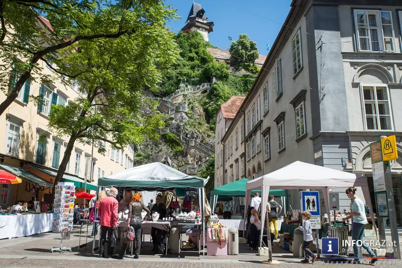 KUNST Markt der Kunst Meile Graz am Schloßbergplatz, 10.5.2014 - 039
