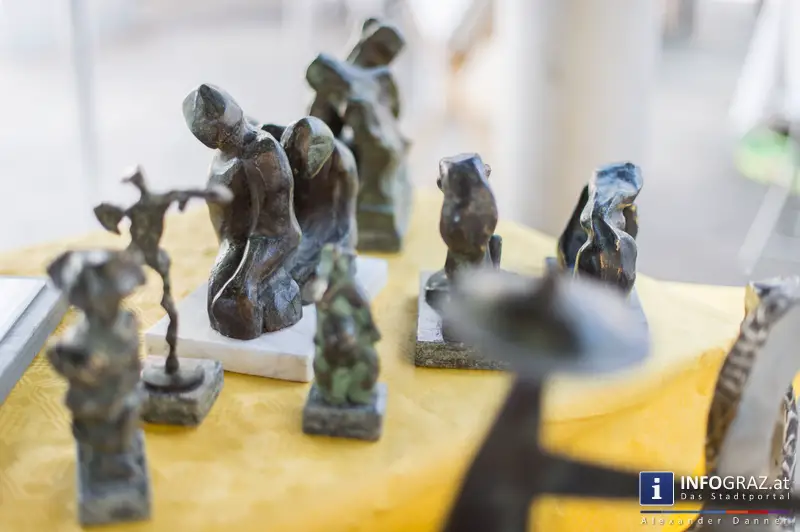 KUNST Markt der Kunst Meile Graz am Schloßbergplatz, 10.5.2014 - 049