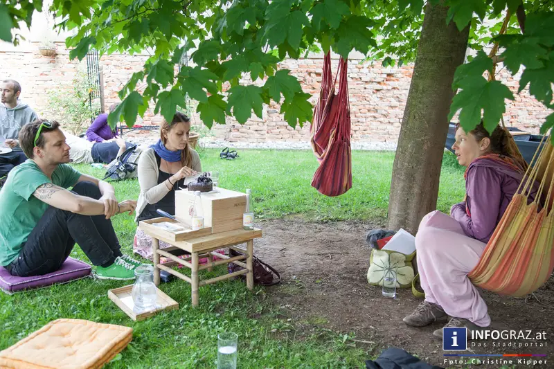 Garteneröffnungsfest im Le Schnurrbart Graz am 10. Mai 2014 - 015