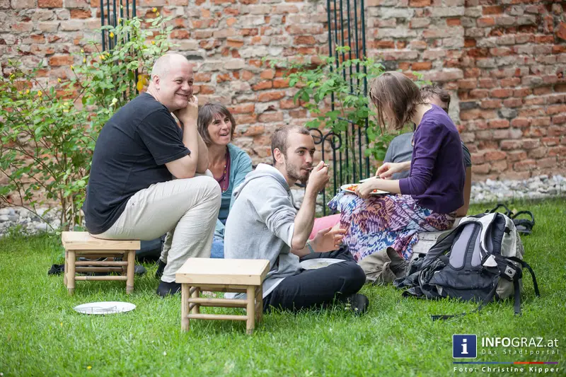 Garteneröffnungsfest im Le Schnurrbart Graz am 10. Mai 2014 - 026