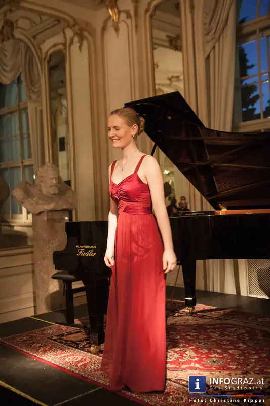 Bilder aus der Oper Graz: Piano Forte – Jugend am Klavier - Spiegelfoyer der Grazer Oper 13.5.2014 - 013