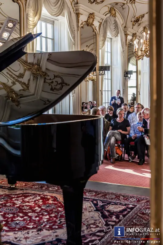 Bilder aus der Oper Graz: Piano Forte – Jugend am Klavier - Spiegelfoyer der Grazer Oper 13.5.2014 - 036