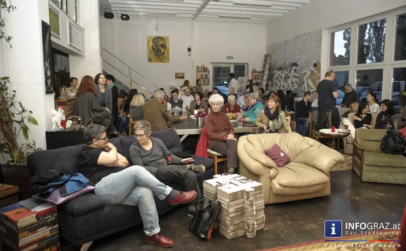 edition keiper Graz Buchpräsentation ‚Senta bremst ein‘ von Bettina Messner 15.5.2014 - 006