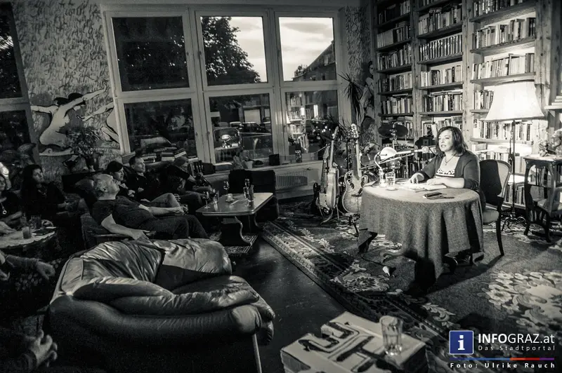 edition keiper Graz Buchpräsentation ‚Senta bremst ein‘ von Bettina Messner 15.5.2014 - 027