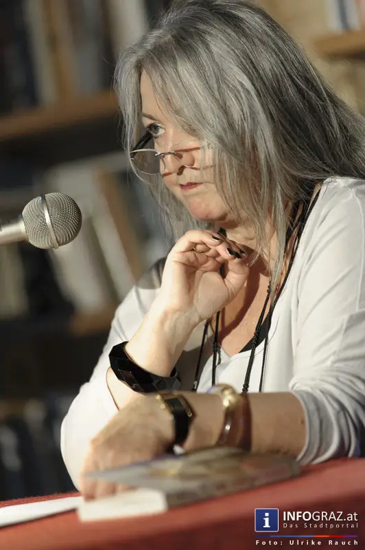 edition keiper Graz Buchpräsentation ‚Senta bremst ein‘ von Bettina Messner 15.5.2014 - 029