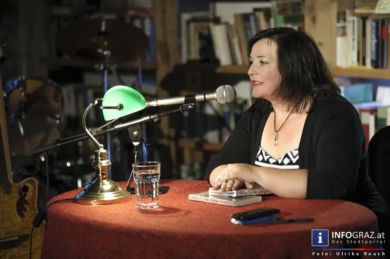 edition keiper Graz Buchpräsentation ‚Senta bremst ein‘ von Bettina Messner 15.5.2014 - 037