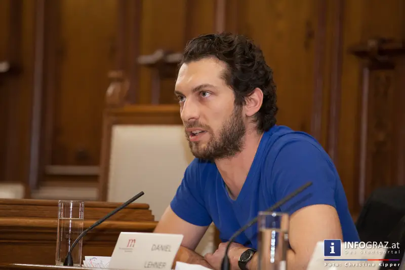 Enquete ‚Humanitäres Bleiberecht‘ - Gemeinderatssaal des Grazer Rathauses - 20. Mai 2014 - 019