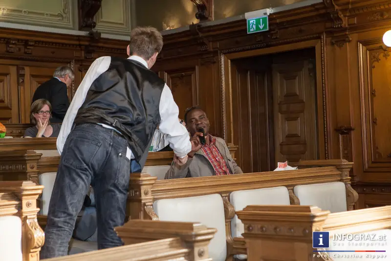 Enquete ‚Humanitäres Bleiberecht‘ - Gemeinderatssaal des Grazer Rathauses - 20. Mai 2014 - 033