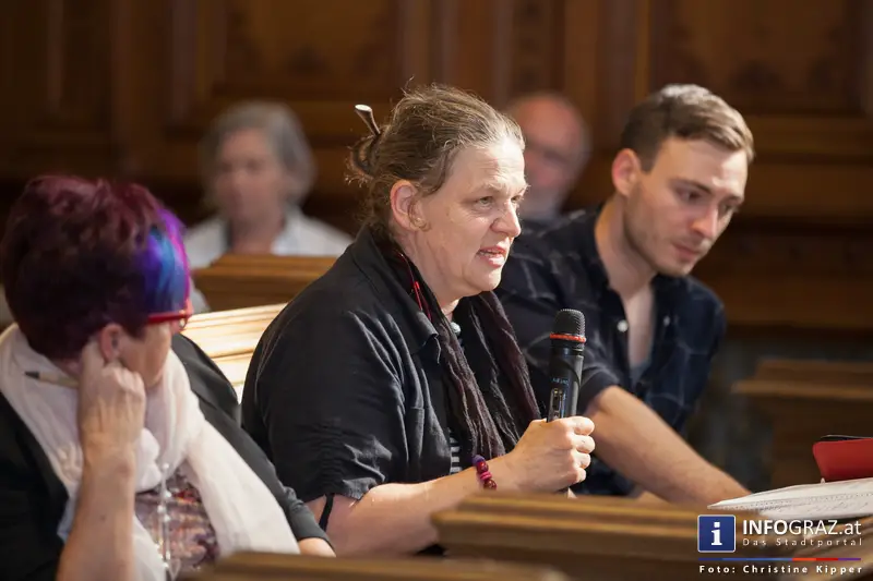 Enquete ‚Humanitäres Bleiberecht‘ - Gemeinderatssaal des Grazer Rathauses - 20. Mai 2014 - 050