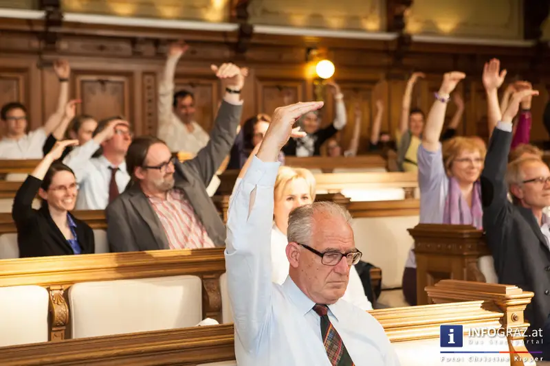 Enquete ‚Humanitäres Bleiberecht‘ - Gemeinderatssaal des Grazer Rathauses - 20. Mai 2014 - 075
