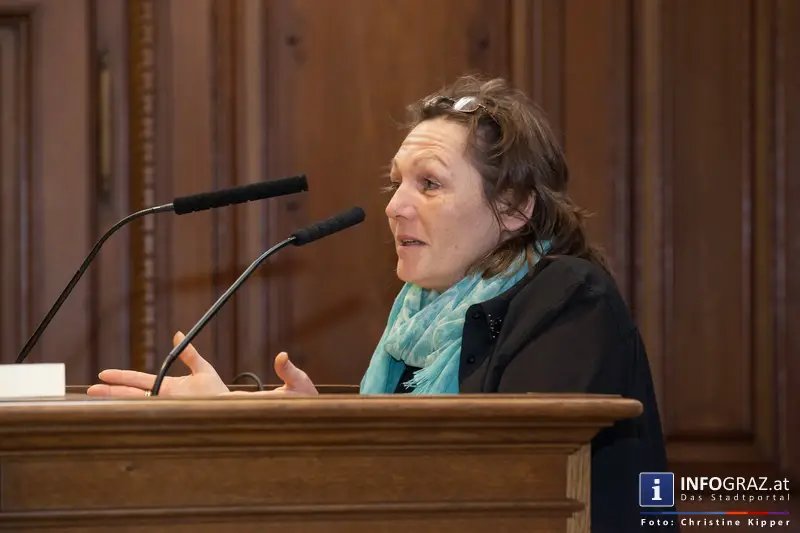 Enquete ‚Humanitäres Bleiberecht‘ - Gemeinderatssaal des Grazer Rathauses - 20. Mai 2014 - 081