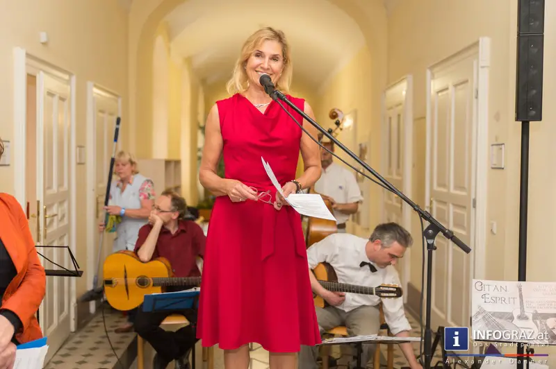 Ausstellungseröffnung ‚bitte nichts geben – danke‘ in der Galerie Zwischenbilder im Sozialamt Graz am 23.5.2014 - 006