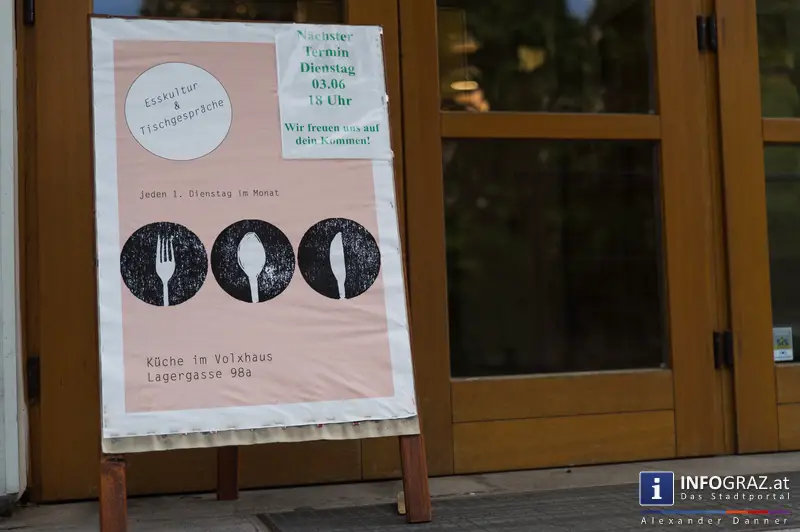 kueche im volxhaus graz rosemary maxwell austro-aegypter mohamed moustafa afrikanischer dachverband traditionelle gerichte tischgespraeche 05