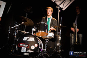 Benkö Könyves Graz,Schlagzeug,jewish wedding music,schauspielhaus graz ebene 3, 5. juni 2014