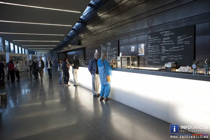 Tamara Obrovac & Transhistria Ensemble live im Kunsthaus Weiz - 14. Juni 2014 - 044