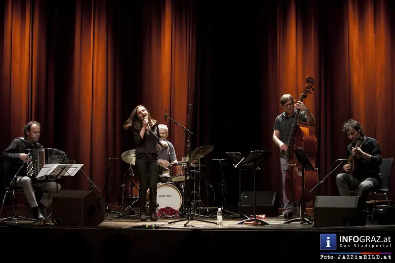 Tamara Obrovac & Transhistria Ensemble live im Kunsthaus Weiz - 14. Juni 2014 - 065