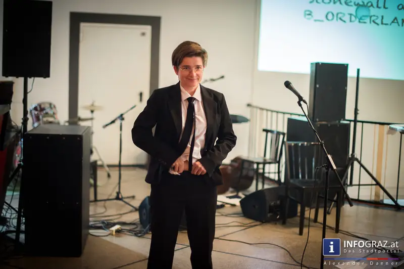 queerograd satellit * Marty Huber & DownDox - Lecture Performance und Konzert bei Kultur in Graz! - 014