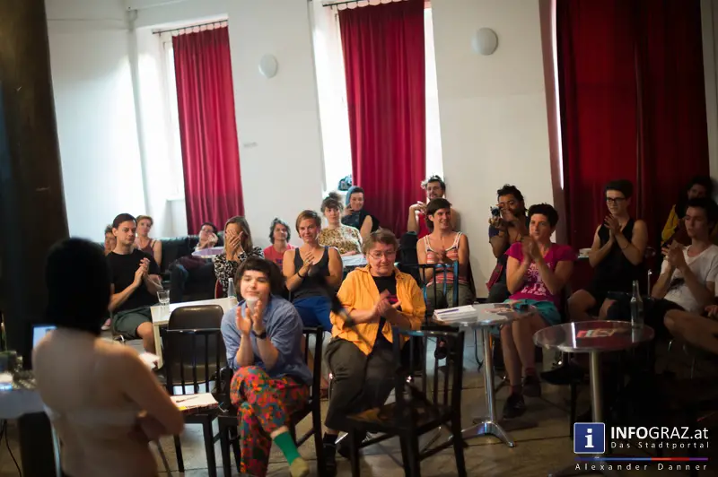 queerograd satellit * Marty Huber & DownDox - Lecture Performance und Konzert bei Kultur in Graz! - 015