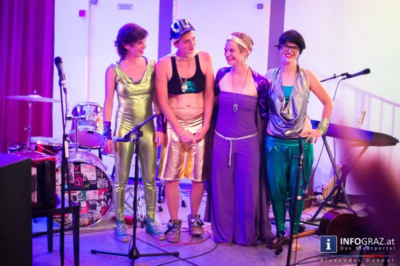 queerograd satellit * Marty Huber & DownDox - Lecture Performance und Konzert bei Kultur in Graz! - 057