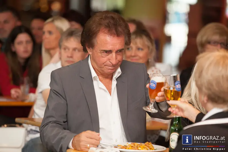 Schlagerfeuerwerk im Steira-Eck im Center Nord am 21. Juni 2014 - 041