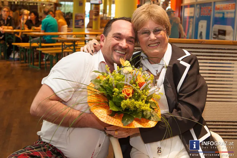 Schlagerfeuerwerk im Steira-Eck im Center Nord am 21. Juni 2014 - 076
