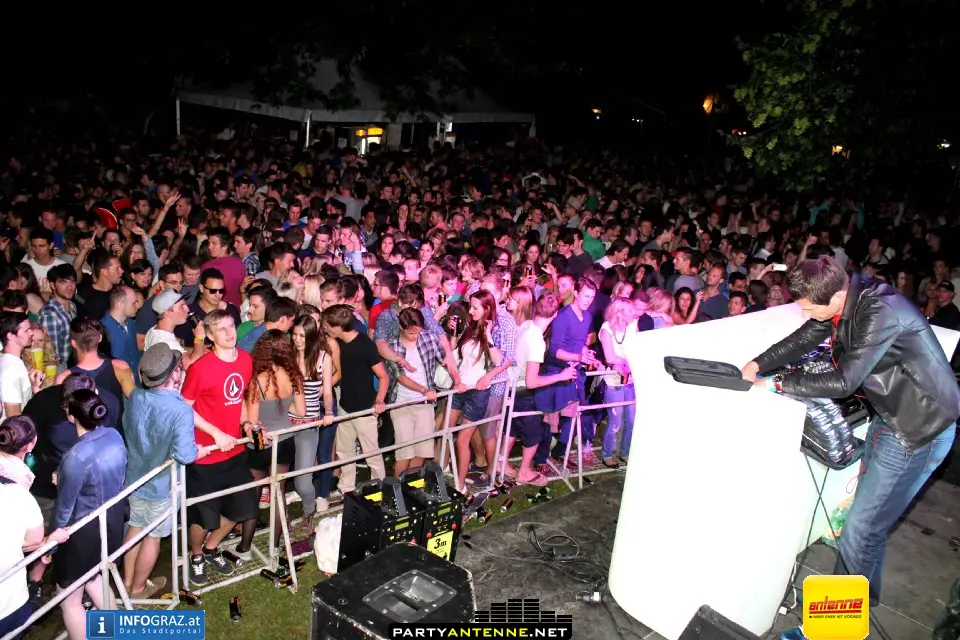 usi-fest 2014 graz reggae-djs mr vzi star-dj enrico ostendorff party-stage toastbusters matti valentino niachtn austropop-floor 355