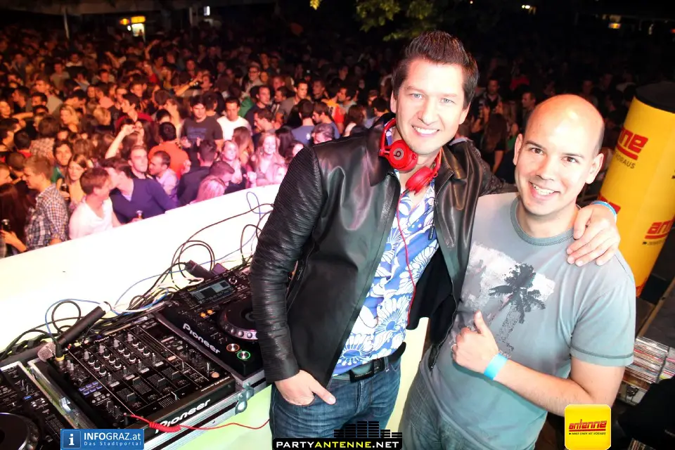 usi-fest 2014 graz reggae-djs mr vzi star-dj enrico ostendorff party-stage toastbusters matti valentino niachtn austropop-floor 358