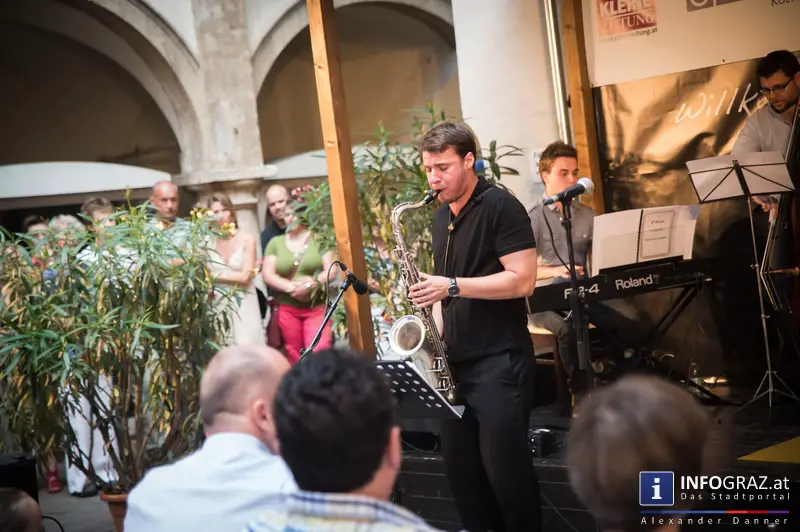 Generalihof Graz - Jazzkonzert Gerhard Ornig-5tett am 17. Juli 2014 - 015