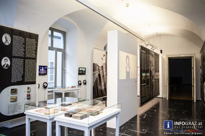 Eröffnung der Ausstellung Flusswege und Tabakstraßen im GRAZ Museum - 016