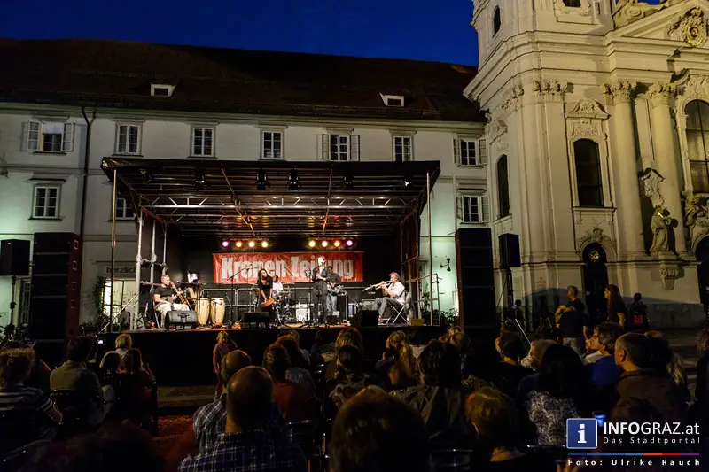 Kunzwana#1 – Murszene Graz 2014 – Eröffnung – Mariahiferplatz – 17. Juli 2014 - 064