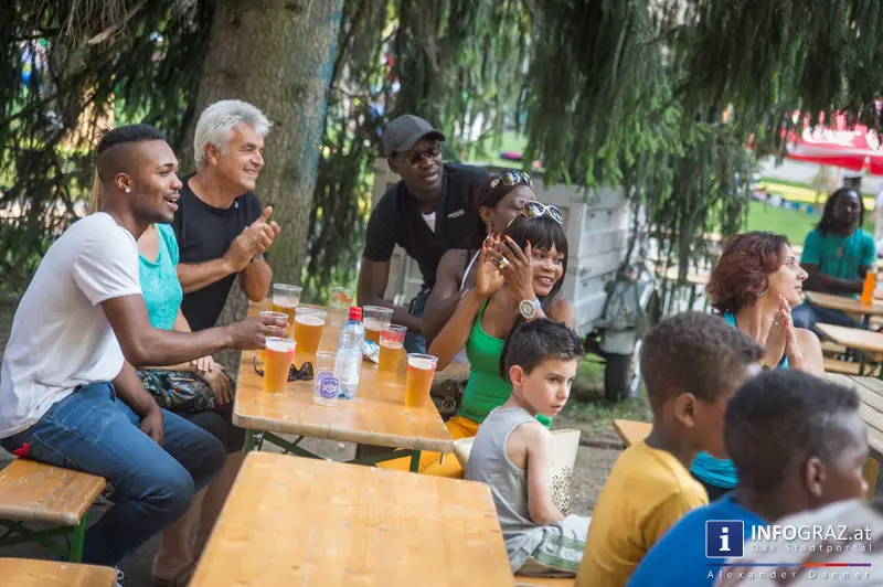 Rwandesisch-Österreichischer Kulturverein - Picknick 2014 im Stadtpark Graz - 004