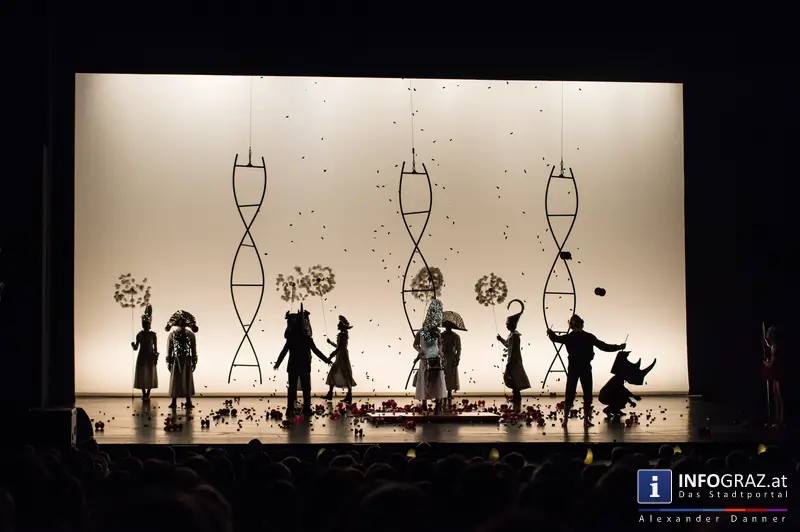 La Verità - Compagnia Finzi Pasca – La Strada Graz – 5. August 2014 – Grazer Oper - 013