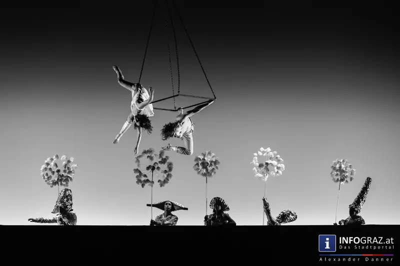 La Verità - Compagnia Finzi Pasca – La Strada Graz – 5. August 2014 – Grazer Oper - 040