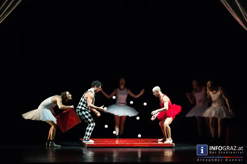 La Verità - Compagnia Finzi Pasca – La Strada Graz – 5. August 2014 – Grazer Oper - 054