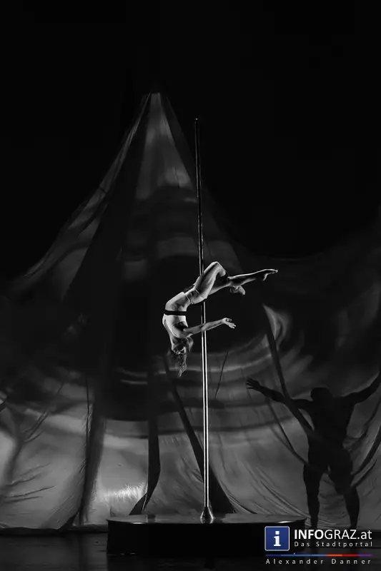 La Verità - Compagnia Finzi Pasca – La Strada Graz – 5. August 2014 – Grazer Oper - 074