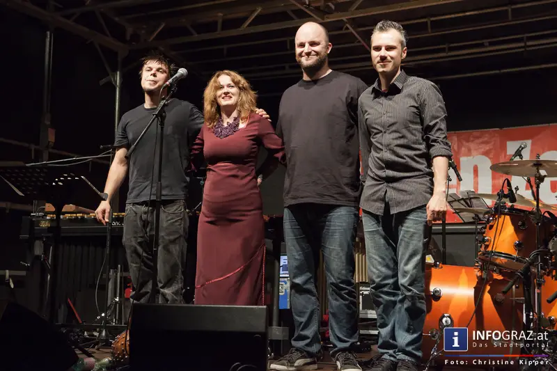 Weltmusik - live am Mariahilferplatz - HUMAN DONG @ Murszene 2014 am 9. August 2014 - 088