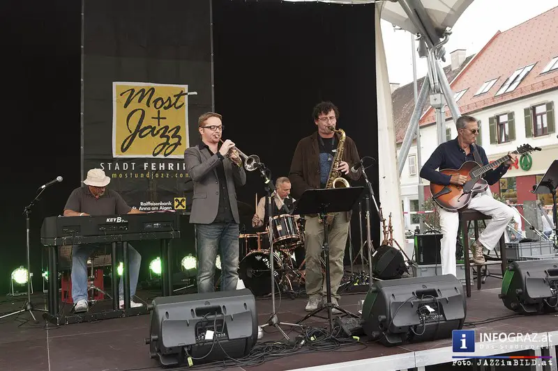 Abschlusstag bei Most + Jazz, Jazzfest der Stadt Fehring am Sonntag, 7. September 2014 - 011