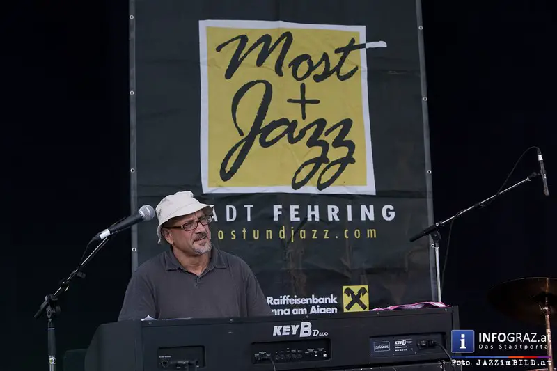 Abschlusstag bei Most + Jazz, Jazzfest der Stadt Fehring am Sonntag, 7. September 2014 - 051