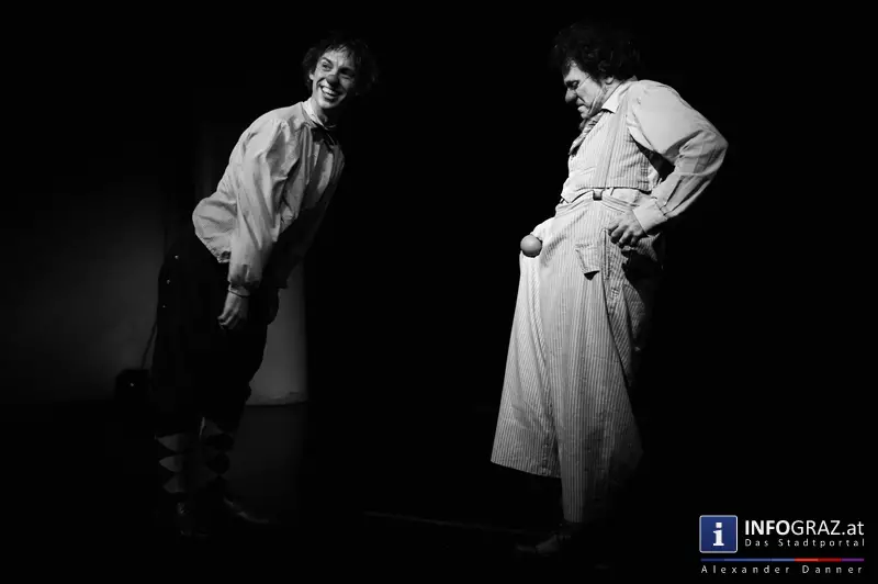 Mad circus project 2014 im Kunst- und Kulturzentrum Papierfabrik am 26.9.2014 - 027