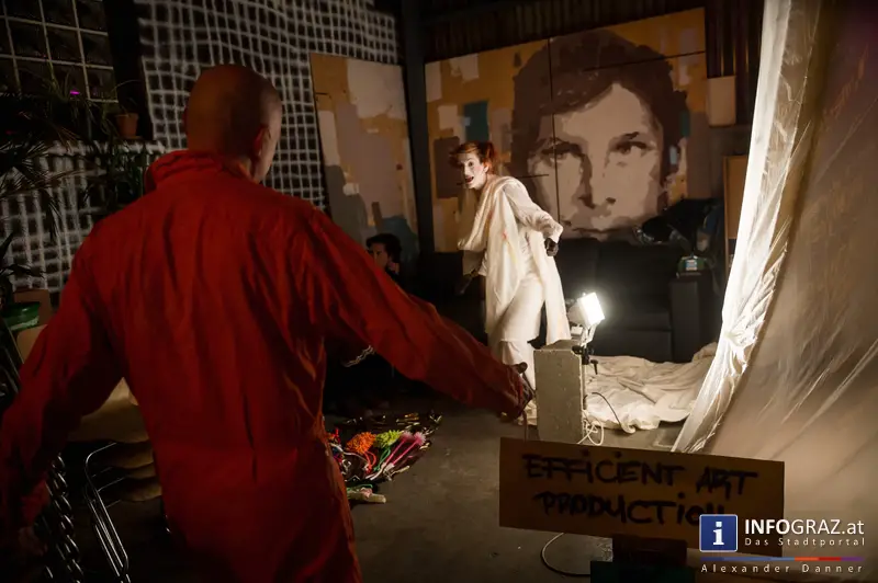 Mad circus project 2014 im Kunst- und Kulturzentrum Papierfabrik am 26.9.2014 - 049