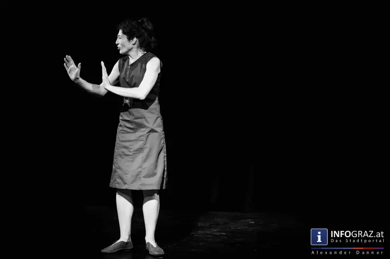 Mad circus project 2014 im Kunst- und Kulturzentrum Papierfabrik am 26.9.2014 - 065