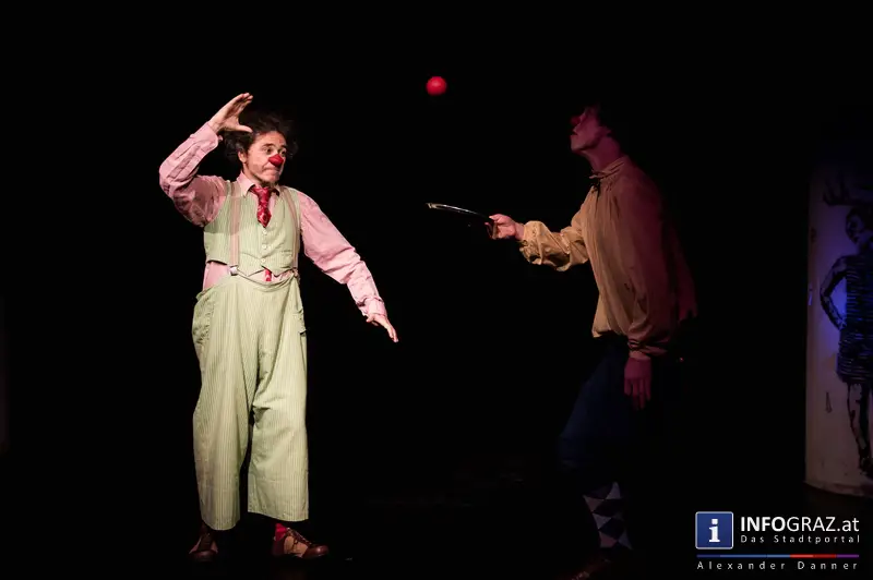 Mad circus project 2014 im Kunst- und Kulturzentrum Papierfabrik am 26.9.2014 - 067