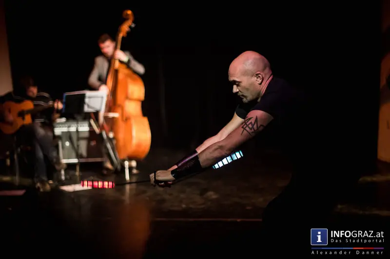 Mad circus project 2014 im Kunst- und Kulturzentrum Papierfabrik am 26.9.2014 - 100