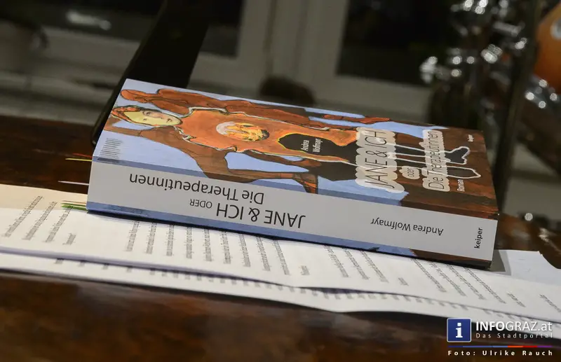 Buchpräsentation Andrea Wolfmayr - edition keiper Graz - 2. Oktober 2014 - 004