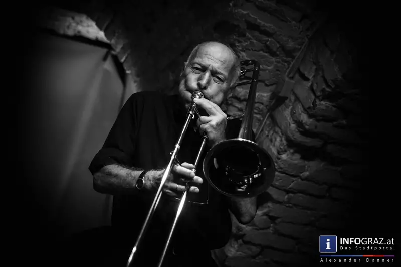 grazJAZZnacht 2014 - Digital Primitives‘‚ ‚koenigleopold‘ und ‚Royal Garden Jazz Band‘ - 013