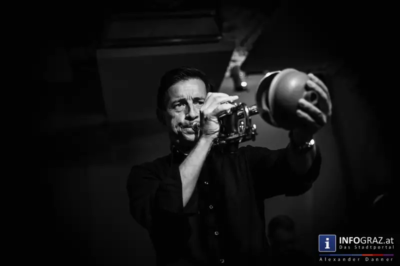 grazJAZZnacht 2014 - Digital Primitives‘‚ ‚koenigleopold‘ und ‚Royal Garden Jazz Band‘ - 020